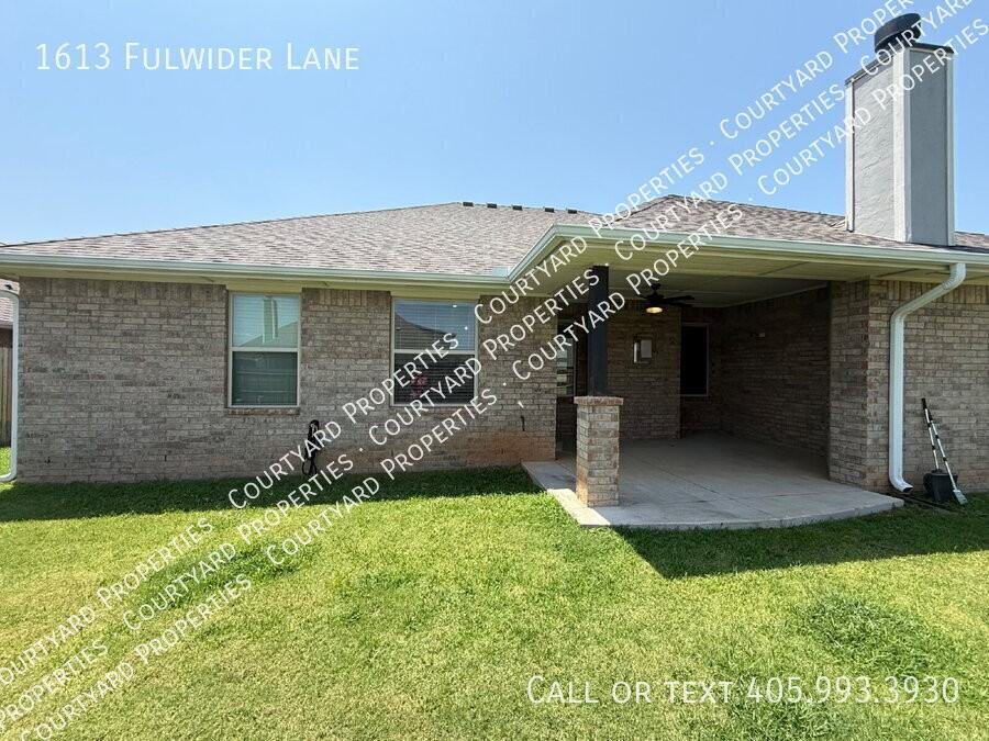 1613 Fulwider Ln - Photo 5 of 34