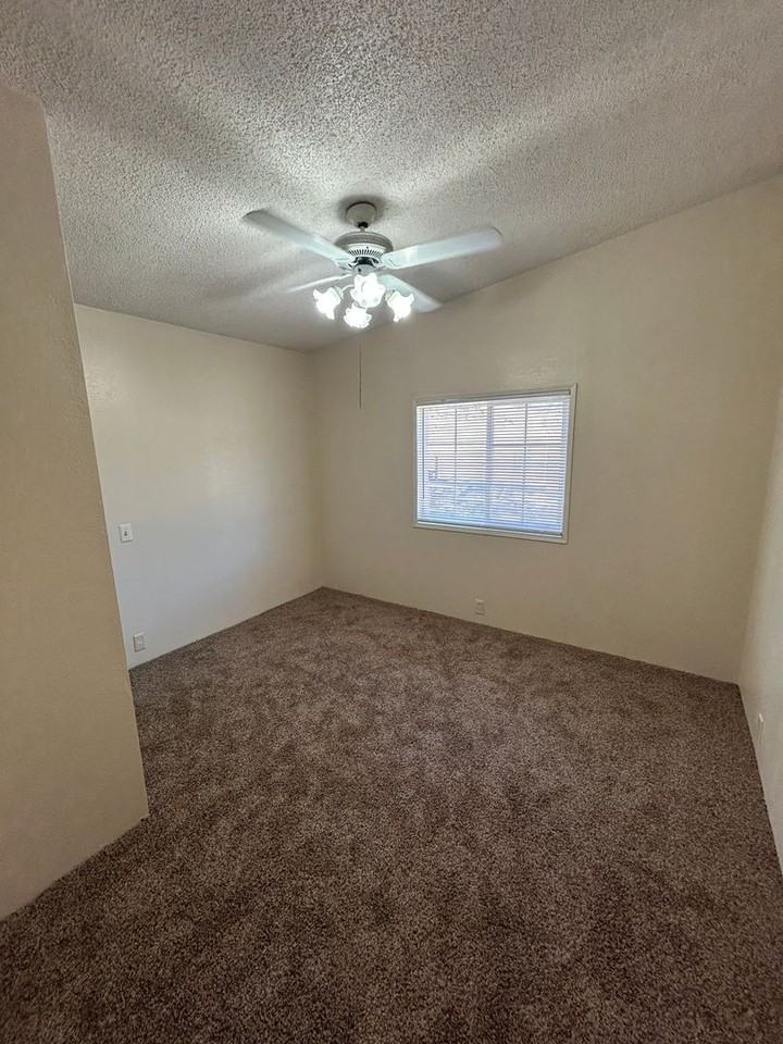 40771 Blue Oak Dr - Photo 6 of 13