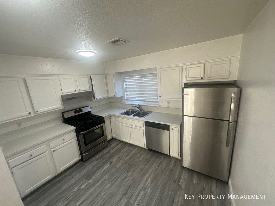 6945 Mendon Ln #2 - Photo 4 of 10