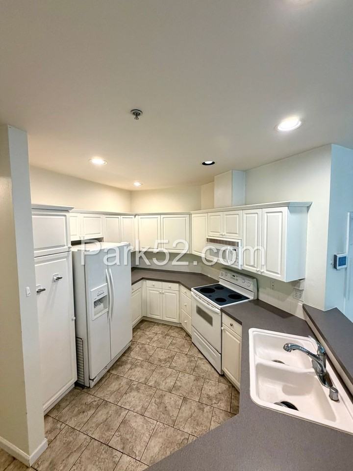 2178 Palisade Blvd - Photo 5 of 21