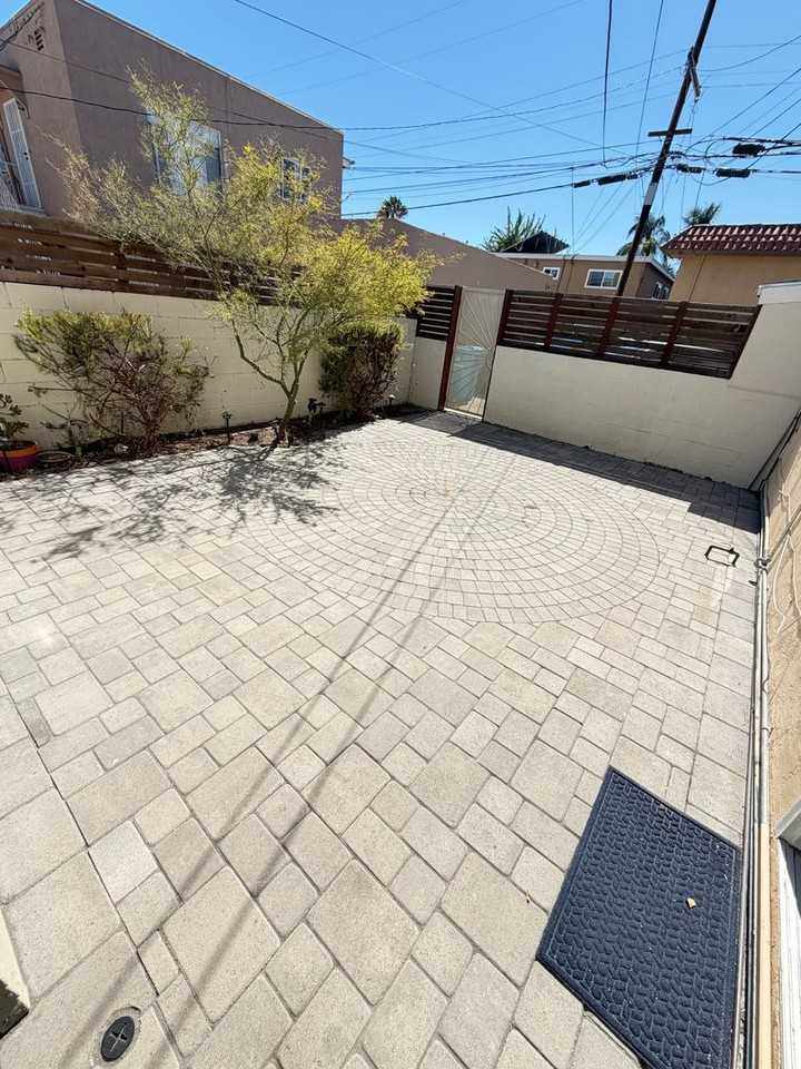 4588 34th St - Photo 6 of 14