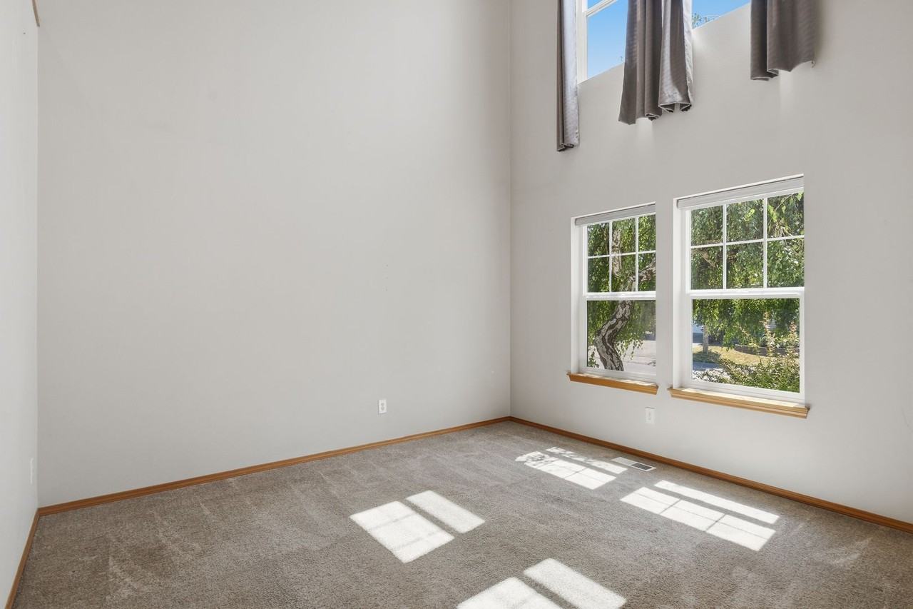 14803 48th Ave Se - Photo 2 of 22