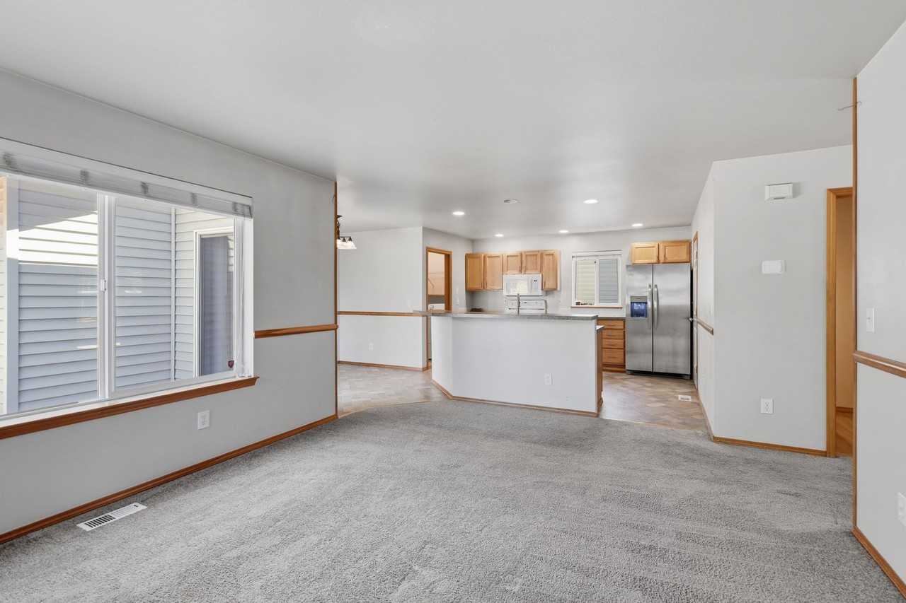 14803 48th Ave Se - Photo 6 of 22