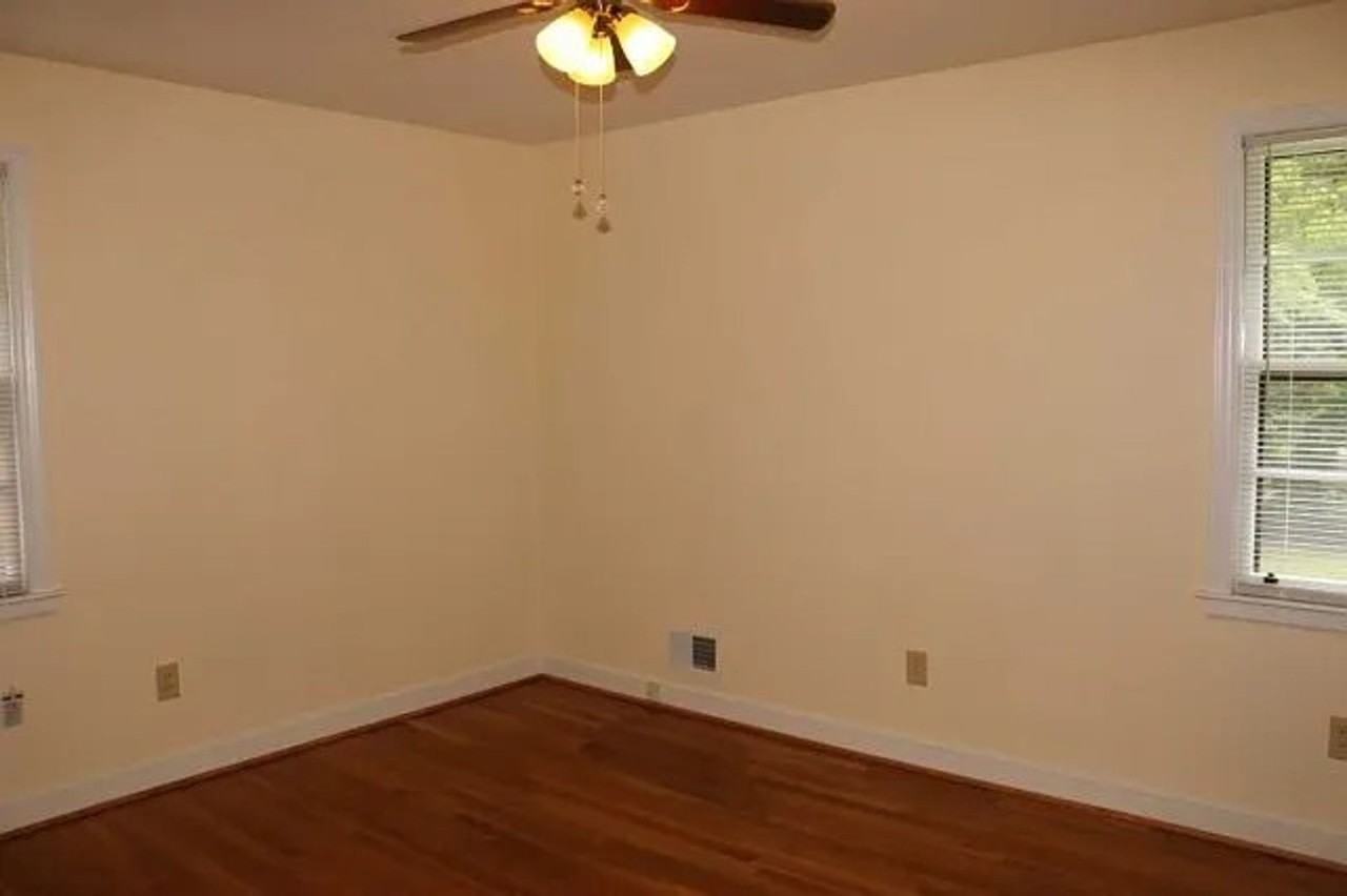949 Howard St - Photo 4 of 21