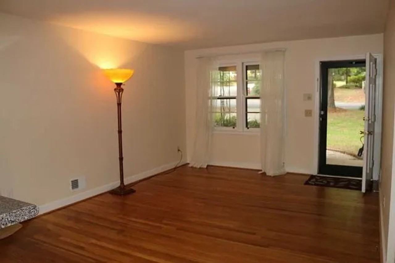 949 Howard St - Photo 6 of 18