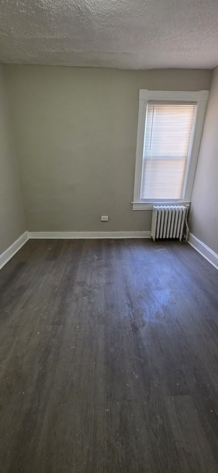 237 N Monroe St - Photo 6 of 13