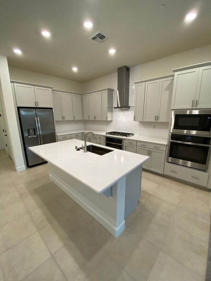 4989 Gold Rush Dr - Photo 6 of 31