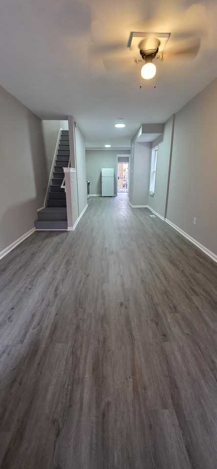 2821 E Madison St - Photo 2 of 12