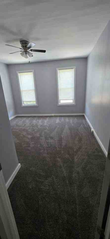 2550 W Pratt St - Photo 5 of 8