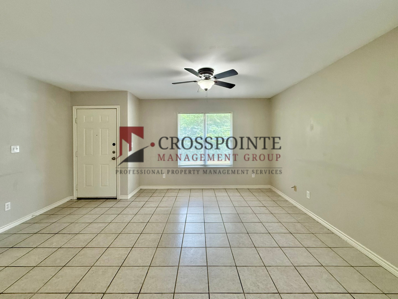 2215 N Palace Ave - Photo 3 of 14