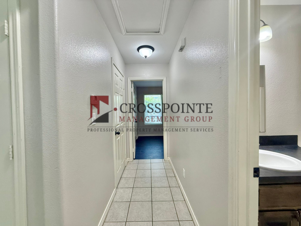 2215 N Palace Ave - Photo 7 of 14