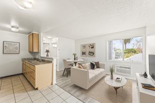 1620 Bridge St - Photo 1 of 1