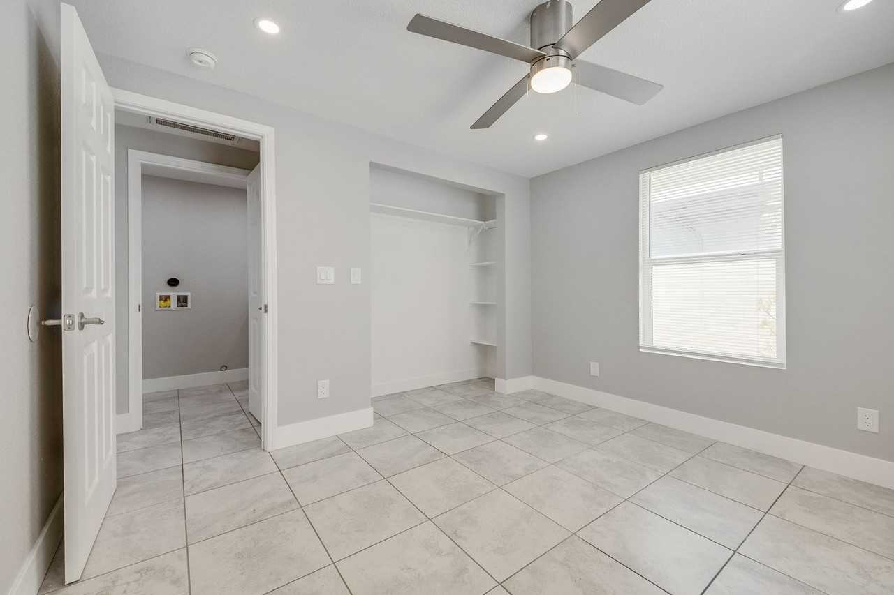 2318 Bassler St - Photo 5 of 12