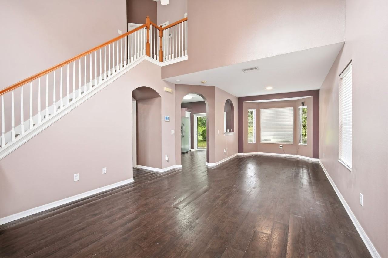 18126 Birdwater Dr - Photo 4 of 26