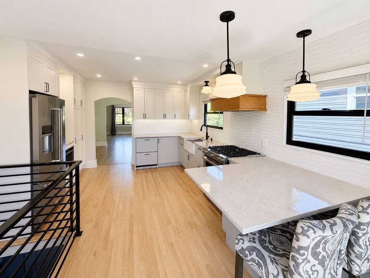 6522 Dibble Ave Nw - Photo 4 of 23