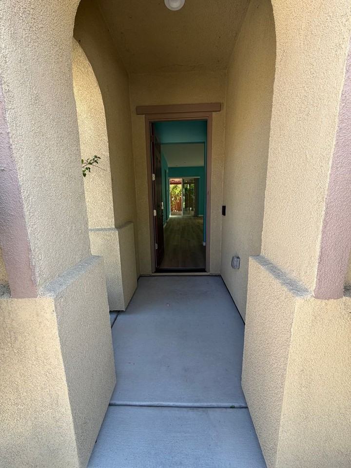3554 Sardinia Island Way - Photo 3 of 37