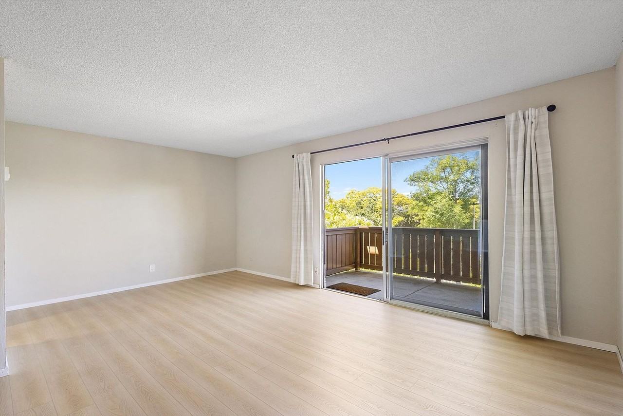 1327 Webster St Apt B305 - Photo 6 of 14
