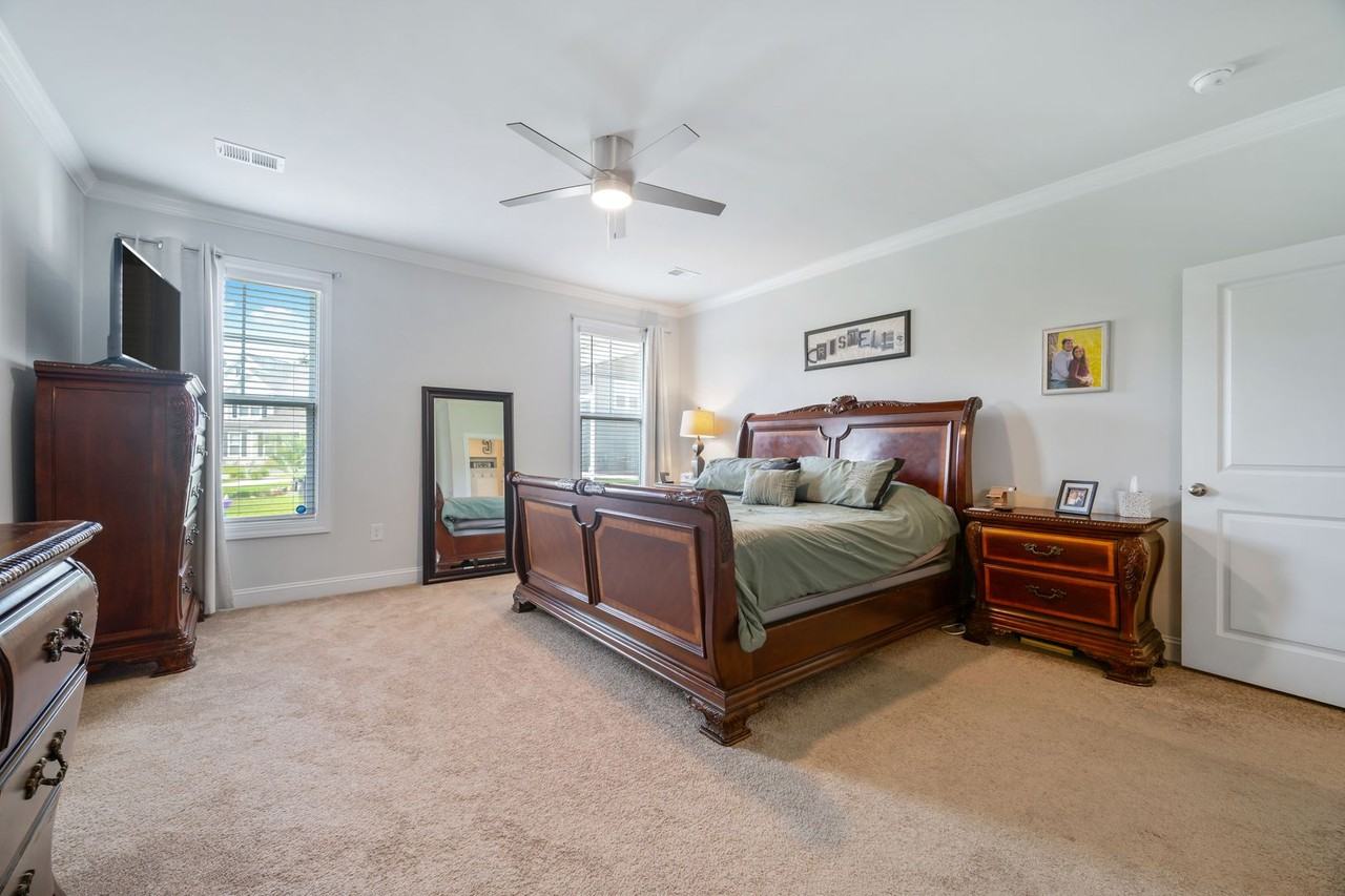 1339 Bermuda Grass Dr - Photo 4 of 50