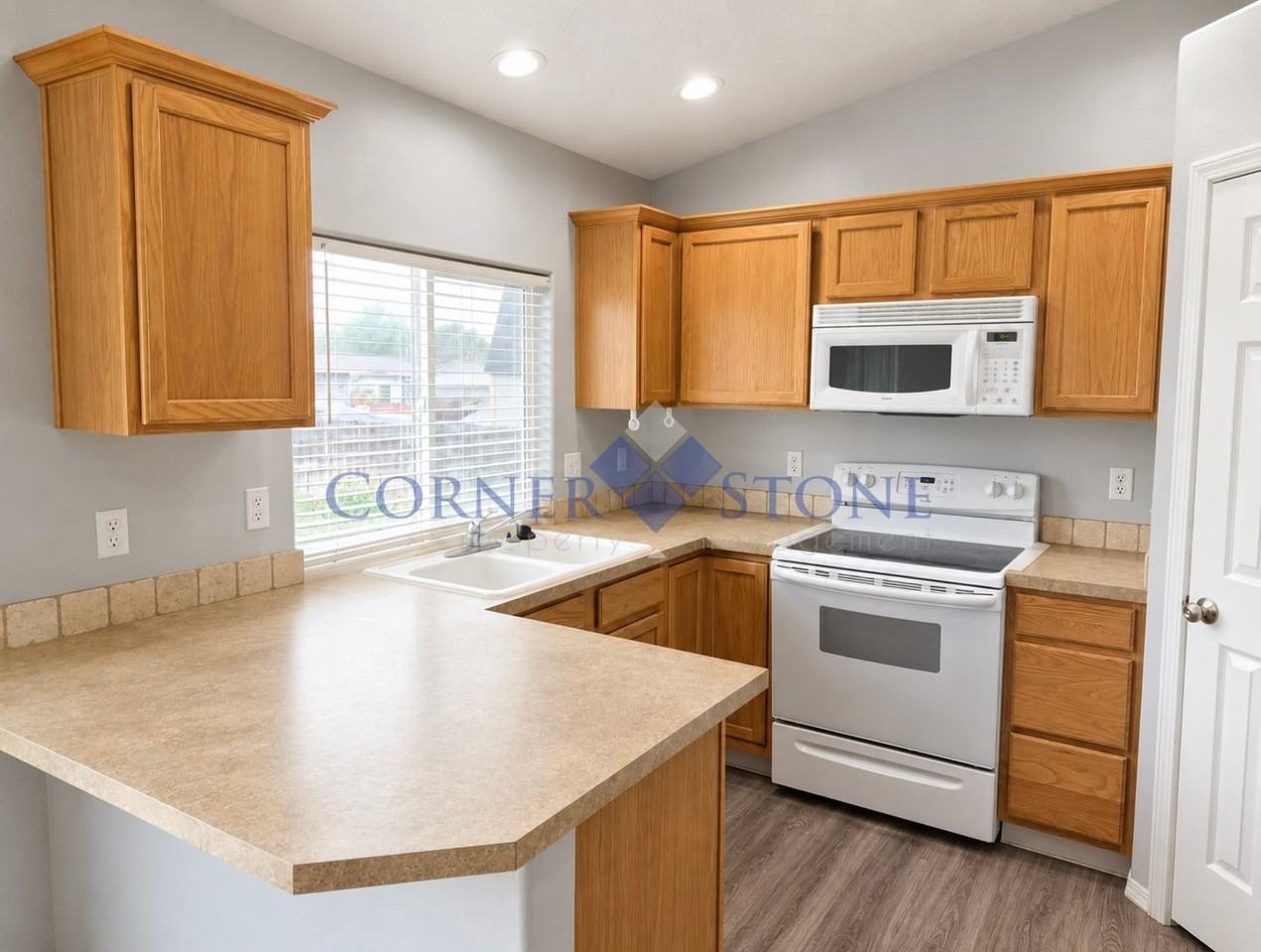14190 Yucaipa St - Photo 6 of 17