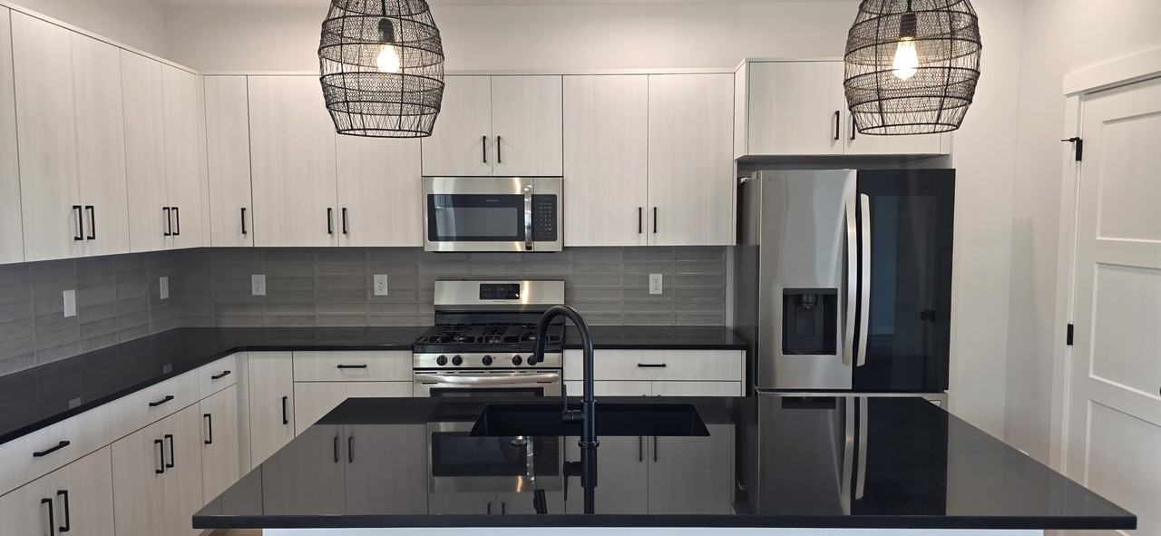 7185 W Sugarwood St #1 - Photo 6 of 23