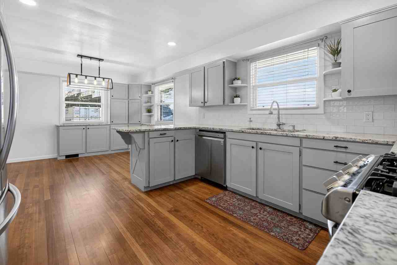12550 Se 242nd Ave - Photo 6 of 50