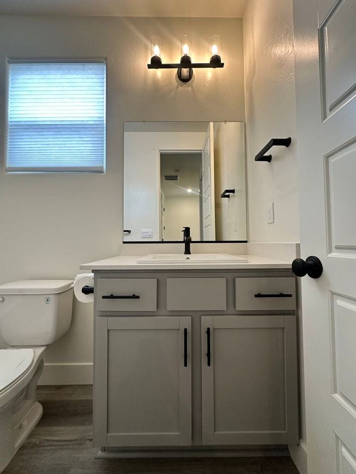 4035 W Sunnyview Ave - Photo 6 of 15