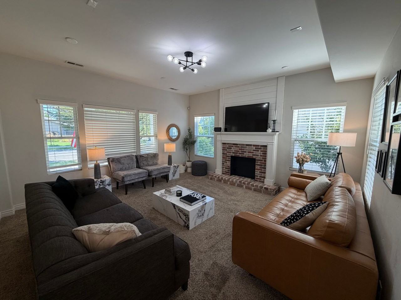 4481 W Iron Mountain Dr - Photo 3 of 50