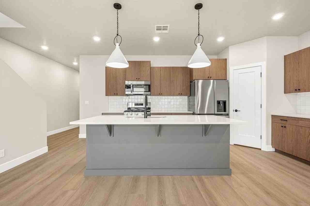 3983 E Razor Dr #121 - Photo 2 of 25