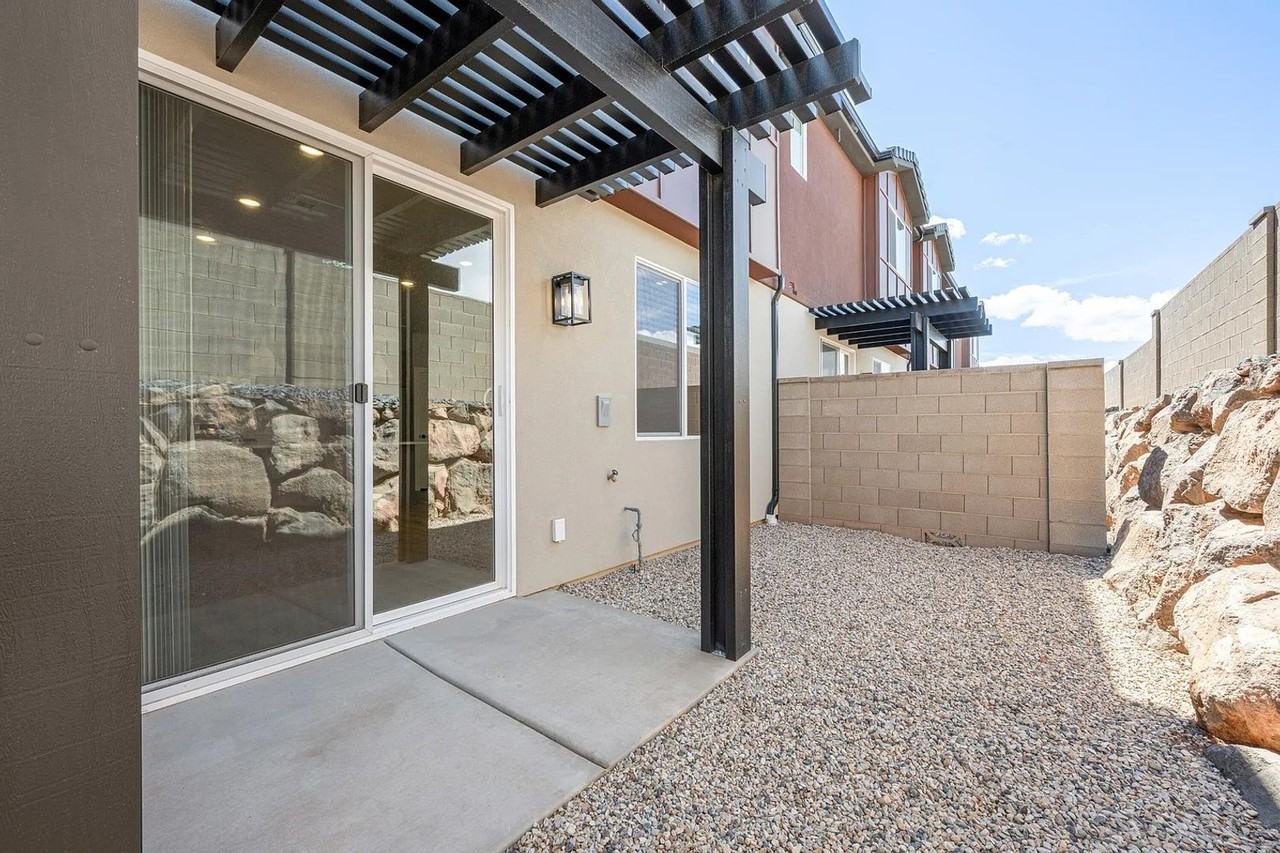 3983 E Razor Dr #121 - Photo 3 of 25