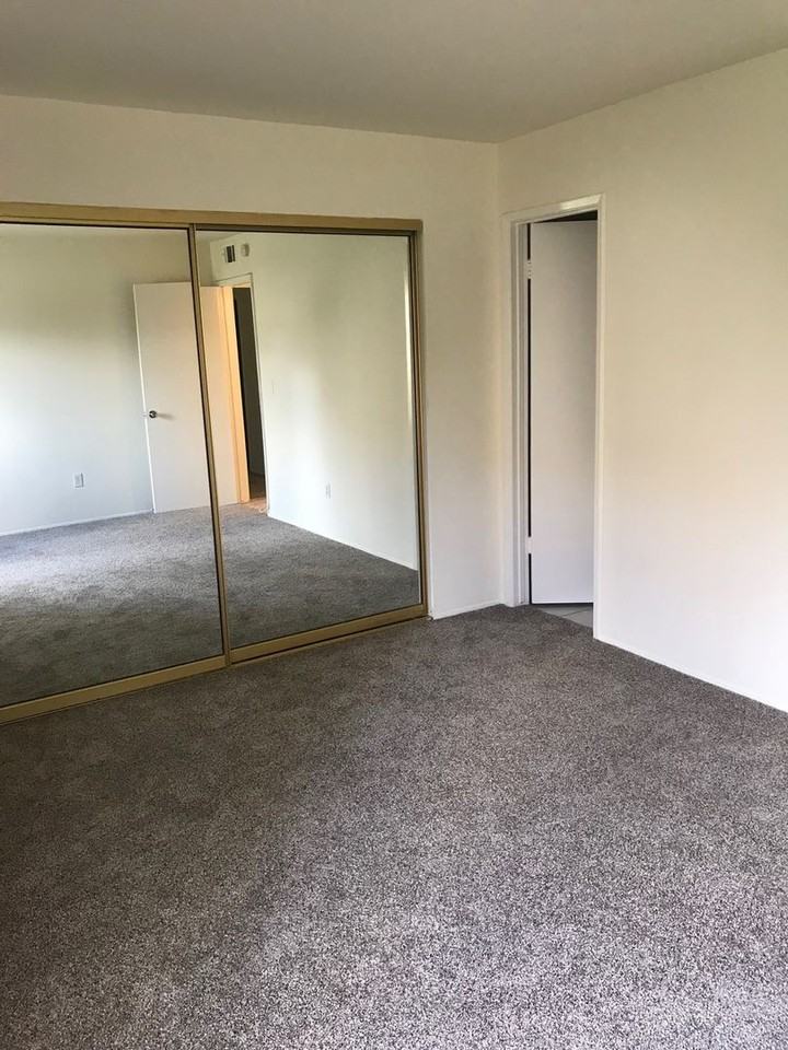 700 W La Veta Ave #S3 - Photo 6 of 11
