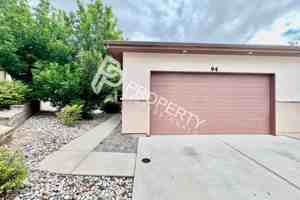 featured image of 94 Castle Ridge Dr