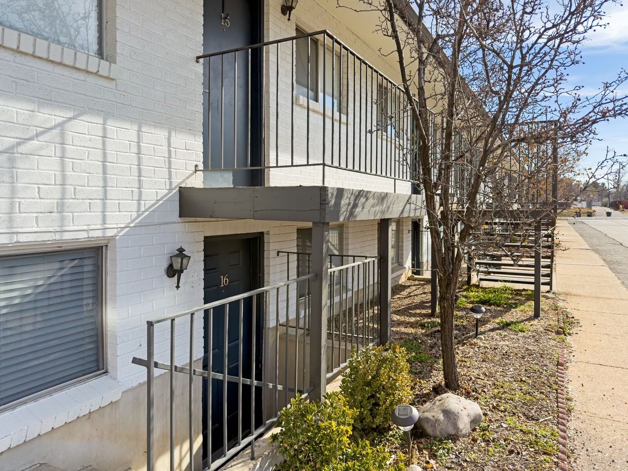 Ancora Apartments - Photo 5 of 7
