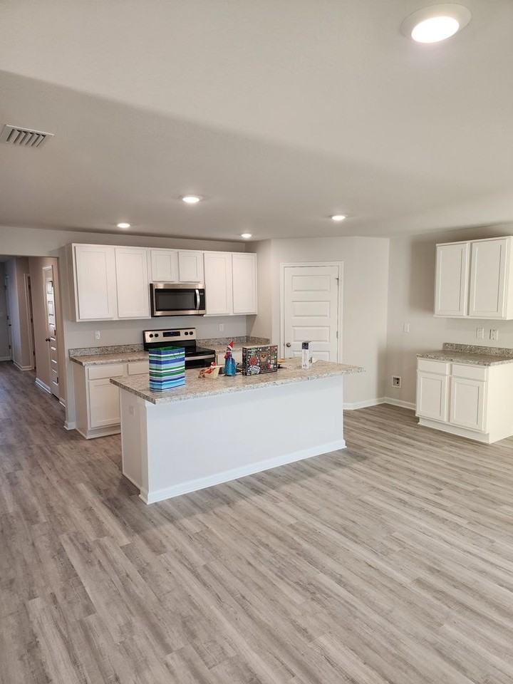 6541 Slabinski Ln - Photo 2 of 13