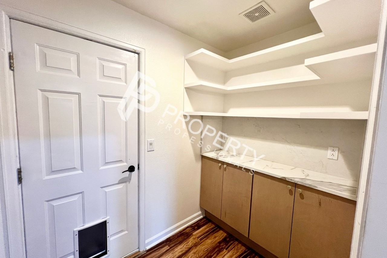 143 Current Dr - Photo 7 of 33