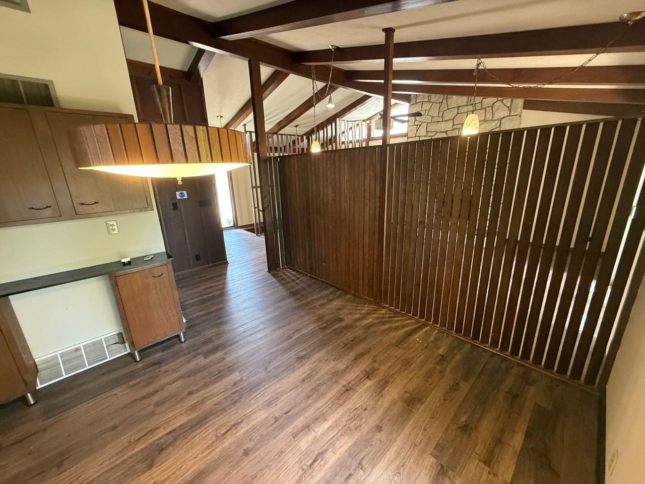 805 Basil Rd - Photo 5 of 14