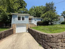 908 Churchill Cir - Photo 1 of 1