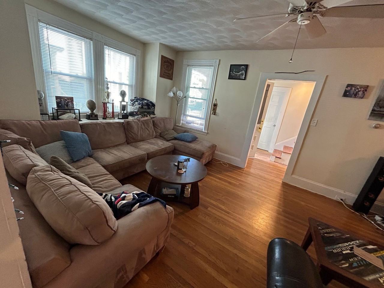 77 Bigelow St - Photo 5 of 7
