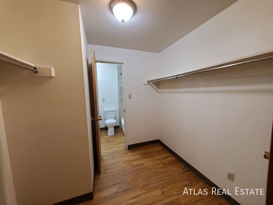 207 Mathews St #11 - Photo 6 of 11