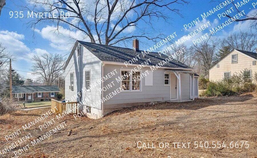 935 Myrtle Rd - Photo 4 of 18
