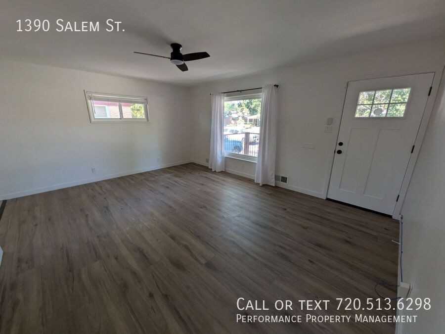 1390 Salem St - Photo 5 of 29
