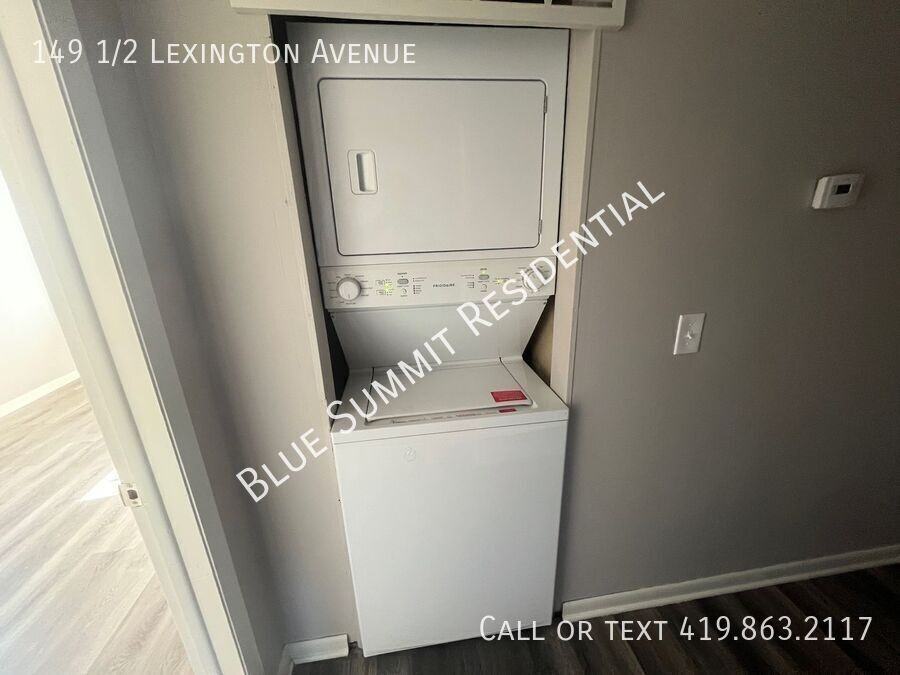 149 1/2 Lexington Ave - Photo 2 of 11