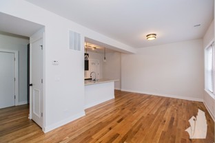 2205 W Eastwood Ave #3W - Photo 1 of 1