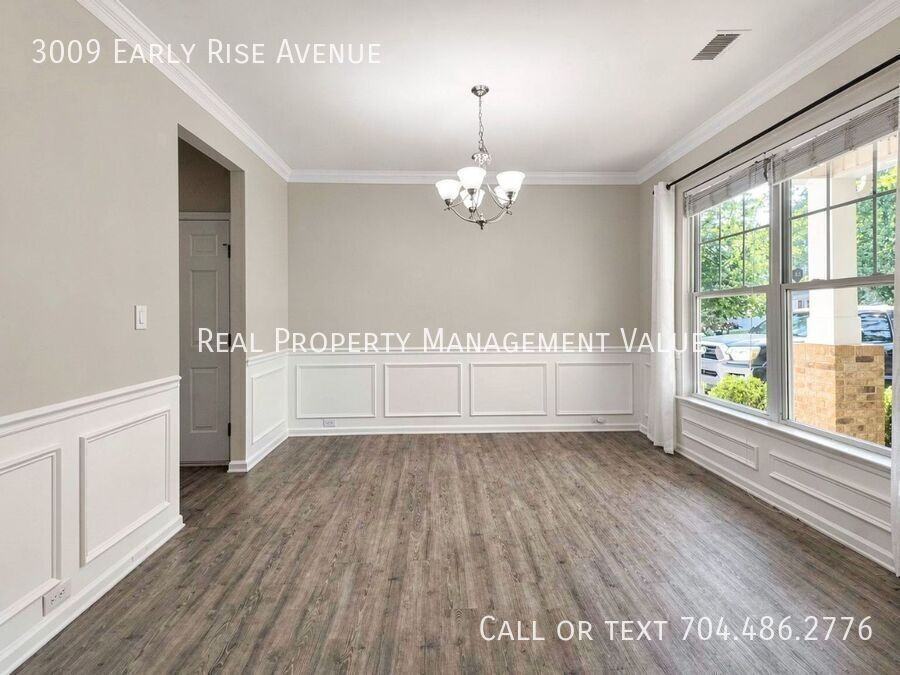 3009 Early Rise Ave - Photo 7 of 29