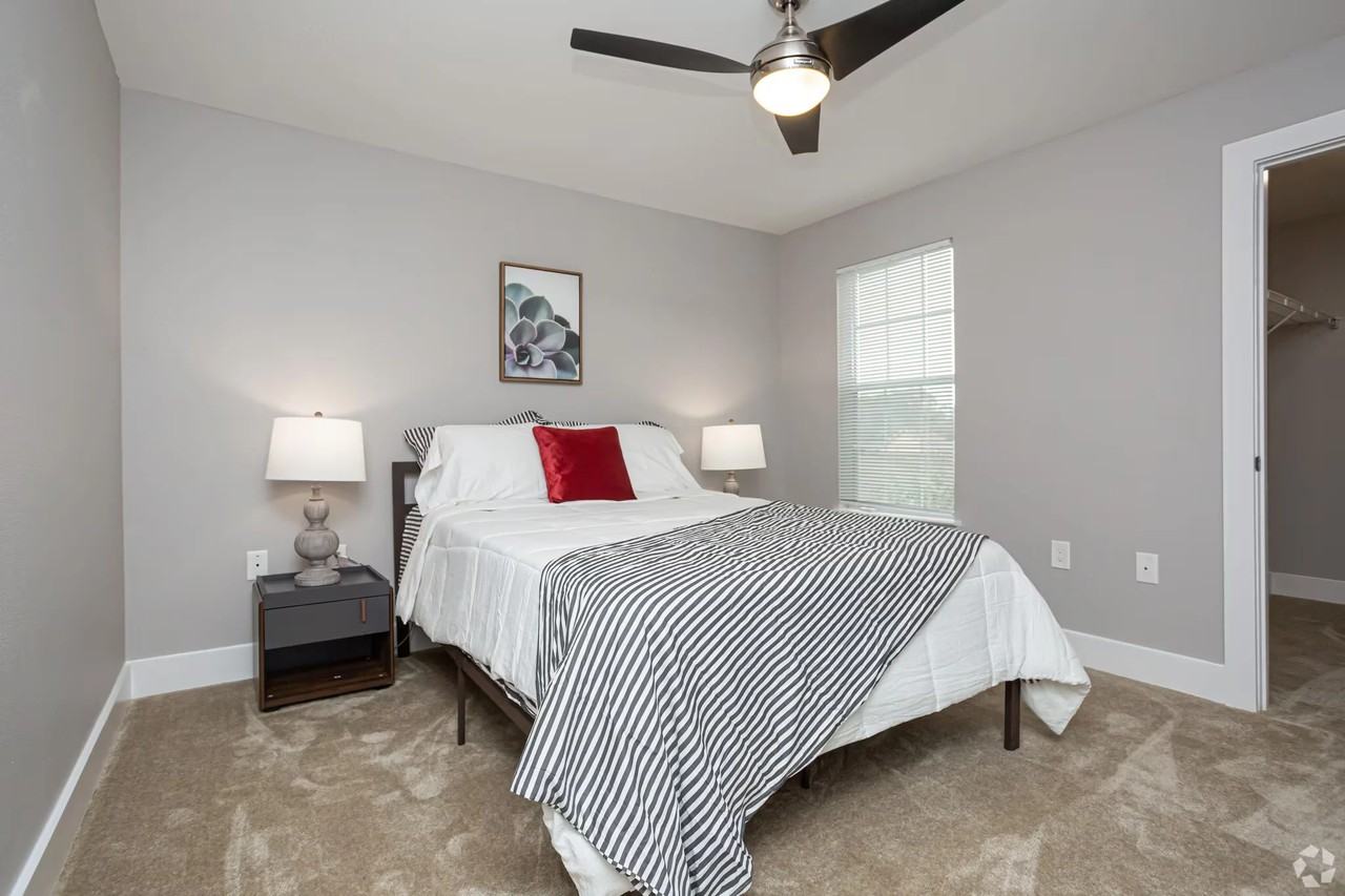 3606 Kaliste Saloom Rd #32 - Photo 3 of 10