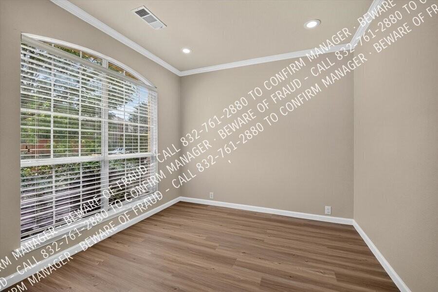 11472 Blackhawk Dr - Photo 6 of 38