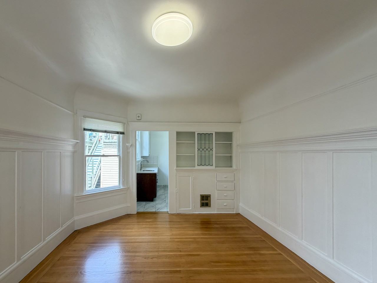 618 Cole St - Photo 6 of 13