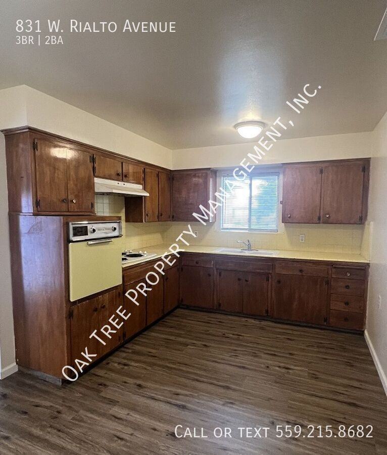831 W Rialto Ave - Photo 5 of 6