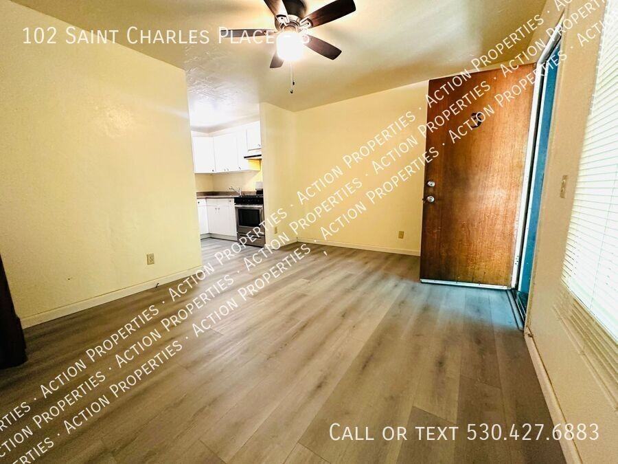 102 W Saint Charles St #3 - Photo 4 of 11