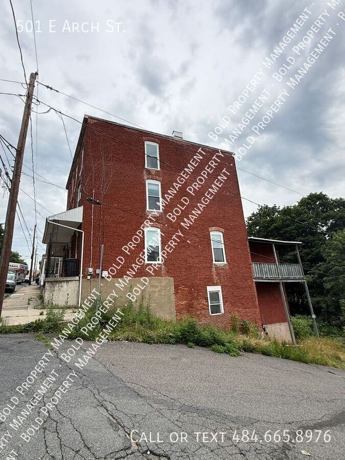 501 E Arch St - Photo 2 of 26