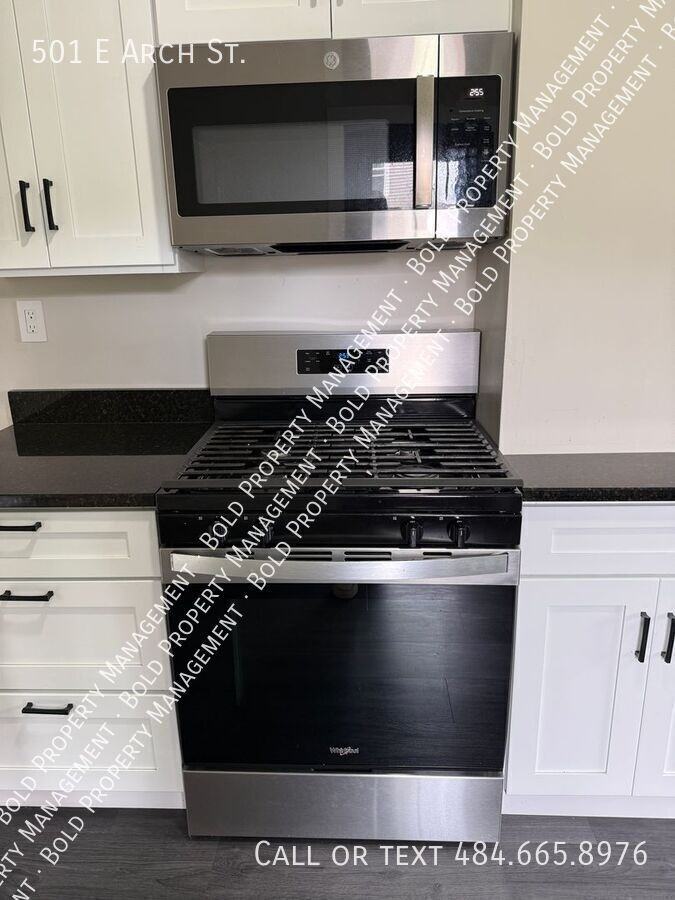 501 E Arch St - Photo 5 of 26